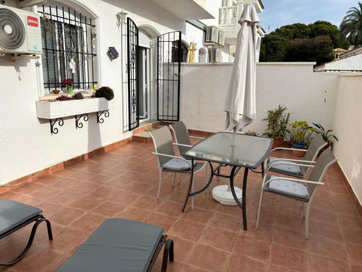 Perfect Family Retreat - La Zenia Beach Dehesa de Campoamor  エクステリア 写真